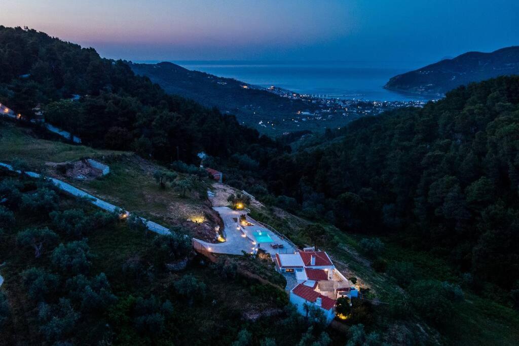 Villa Koukounaria Скопелос Екстер'єр фото